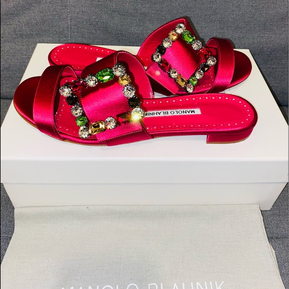 Manolo Blahnik Versa Satin Flat Sandal (NWT)!